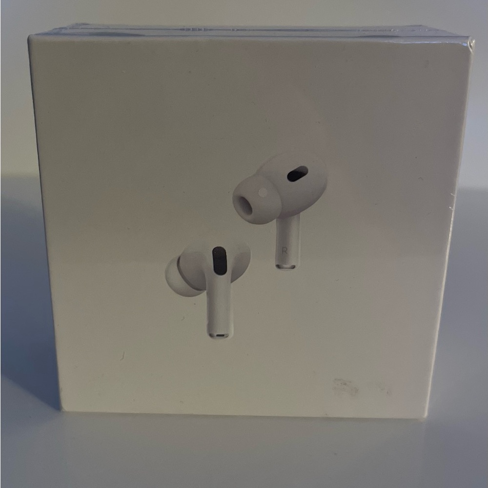 Apple AirPods Pro Wireless Earbuds